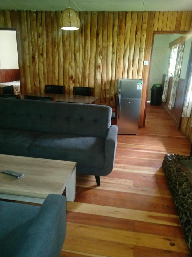 Naro Moru River Lodge מראה חיצוני תמונה