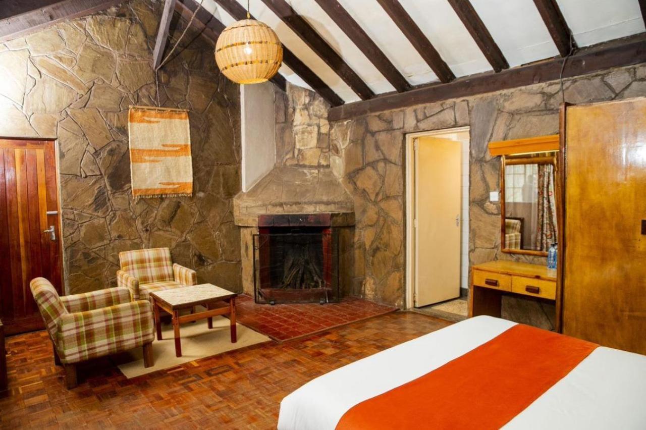Naro Moru River Lodge מראה חיצוני תמונה